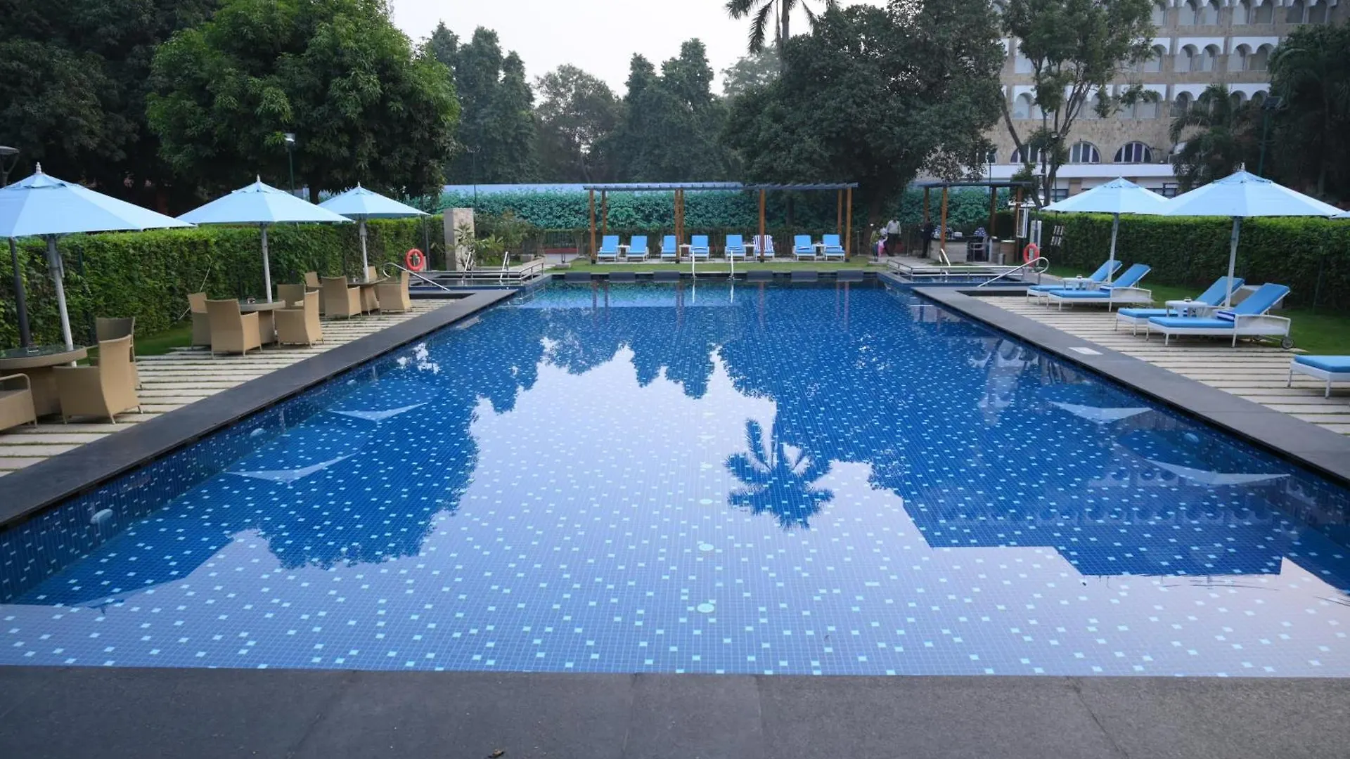 Taj Ganges ורנאסי 5*,  הודו